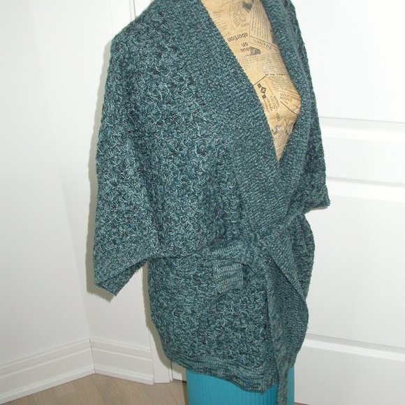 Turquoise Cardigan - Picture 6 of 6